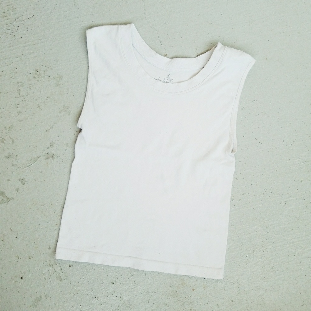 💥5/$25💥 FREE PEOPLE White Stretchy Crop Top